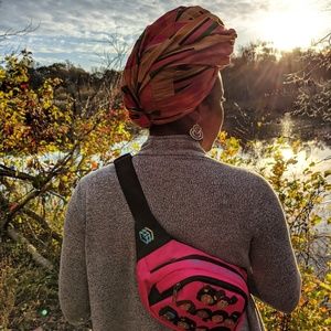 Meet your Posher, Cara